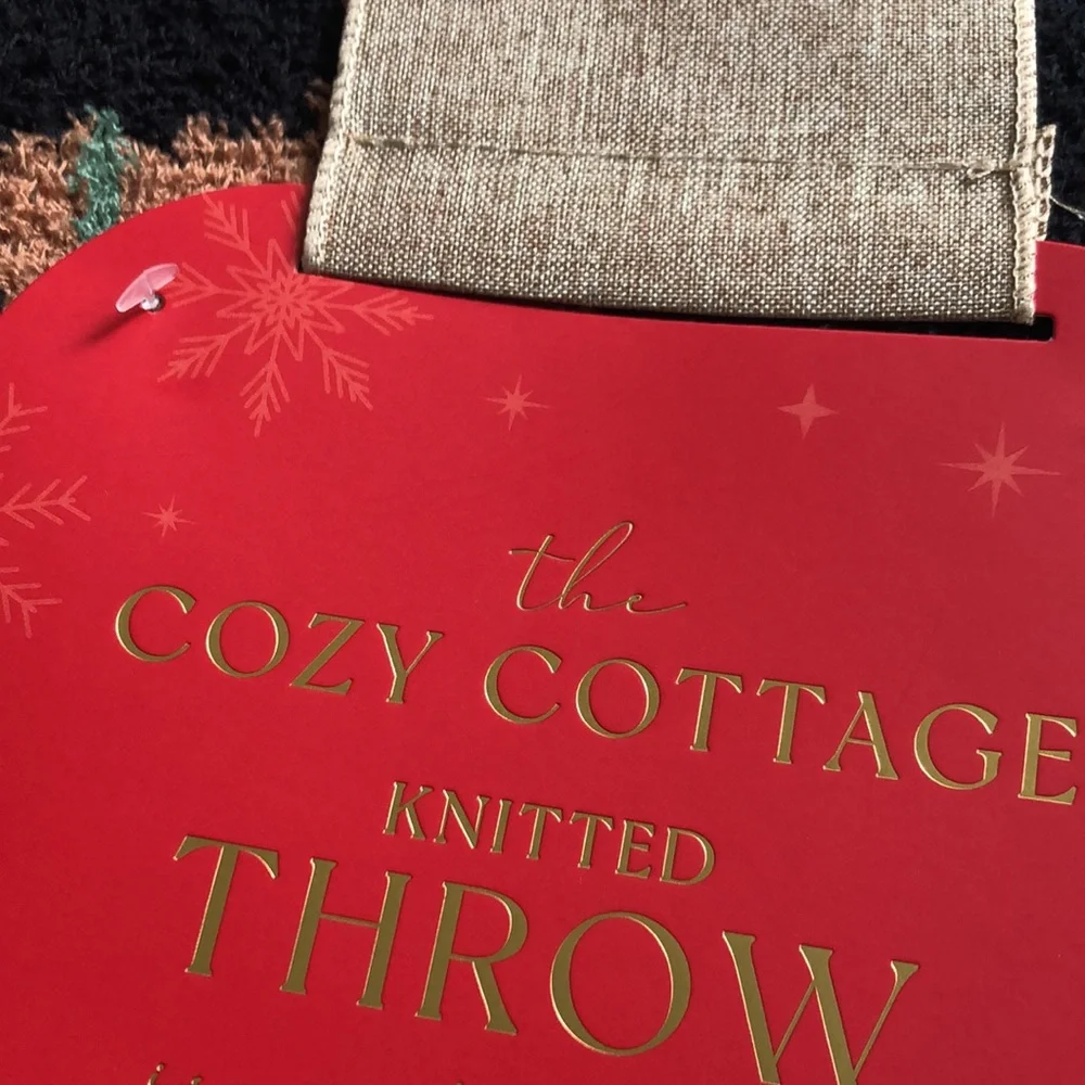 GORGEOUS Gingerbread Knitted Throw
